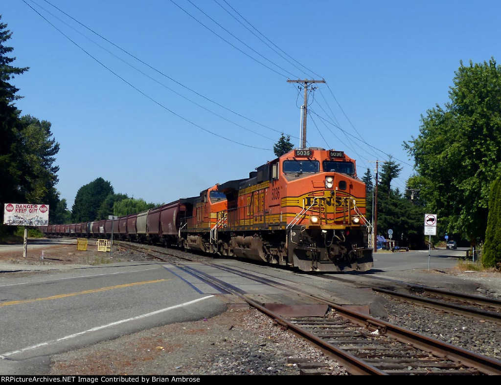 BNSF 5036 East